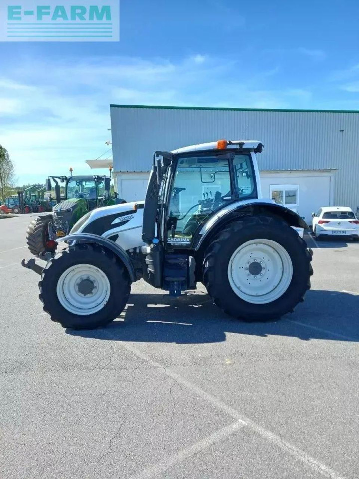 Valtra n 134 hitech HiTech - Traktors: foto 5 Valtra n 134 hitech HiTech - Traktors: foto 5