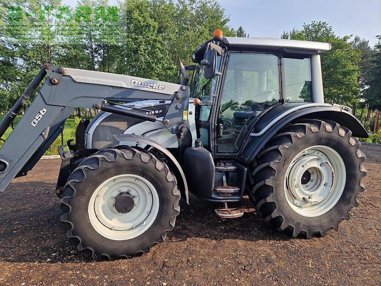 Valtra n121 - Traktors: foto 3 Valtra n121 - Traktors: foto 3
