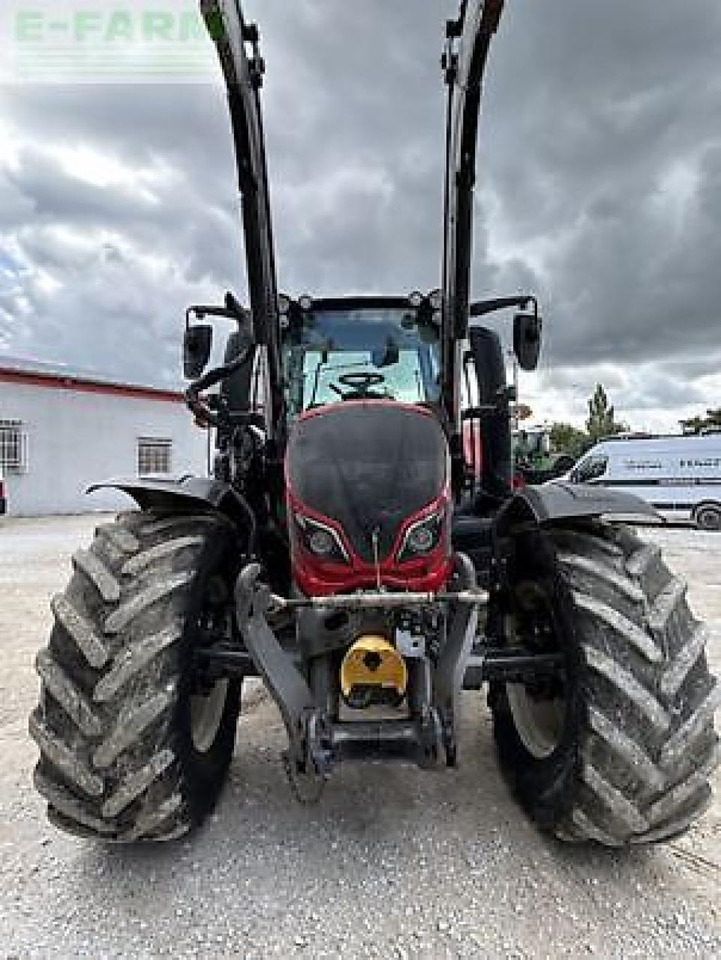 Valtra n134a - Traktors: foto 5 Valtra n134a - Traktors: foto 5