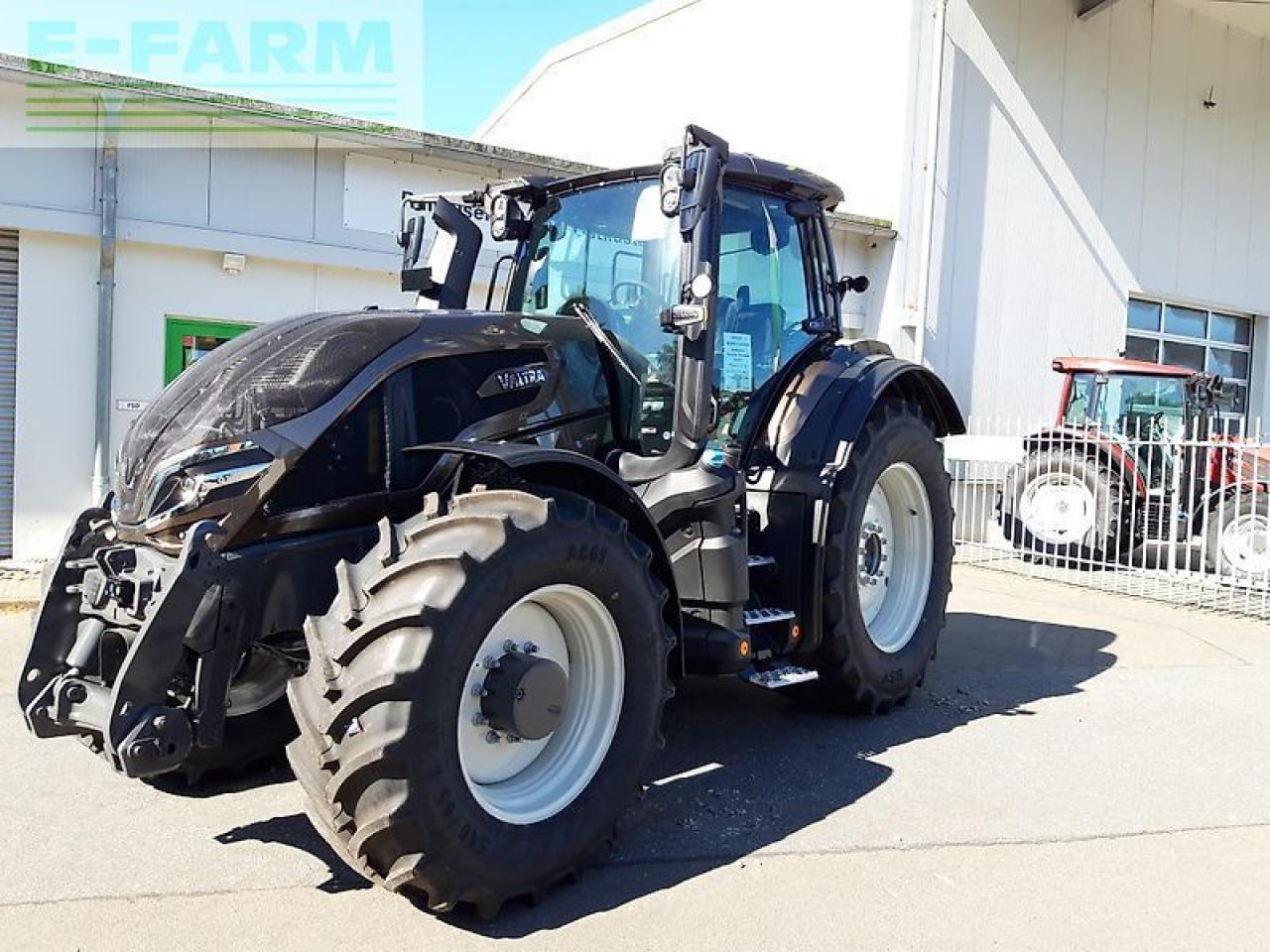 Valtra q265 - Traktors: foto 2 Valtra q265 - Traktors: foto 2