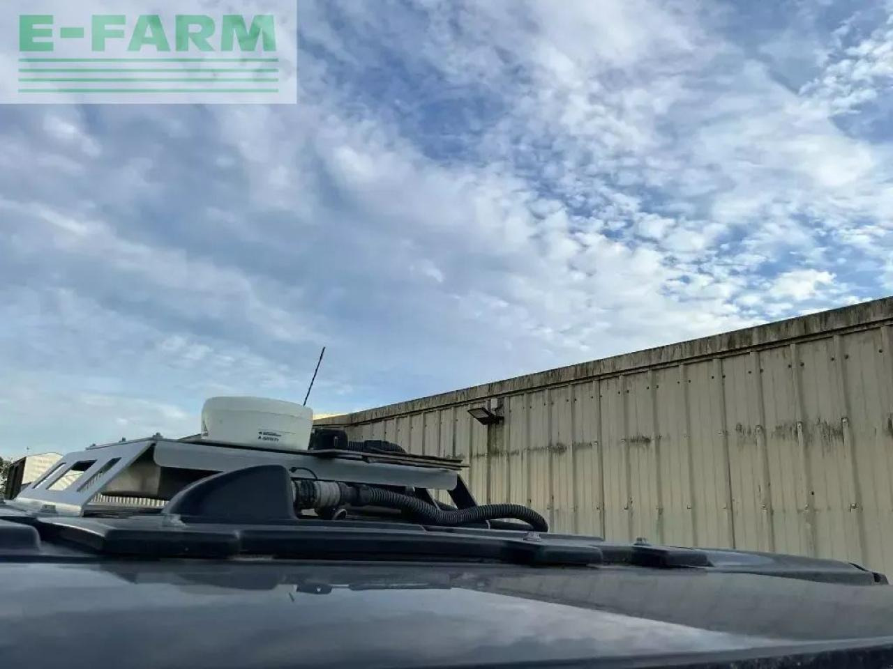 Valtra s324 - Traktors: foto 4 Valtra s324 - Traktors: foto 4