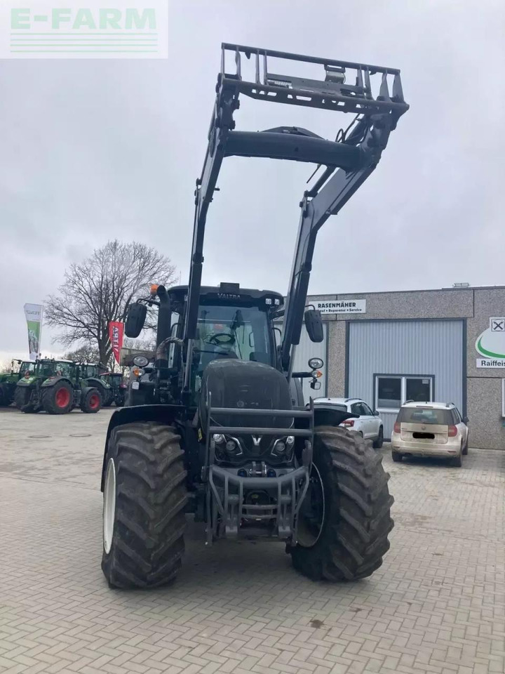 Valtra s374 smarttouch - Traktors: foto 3 Valtra s374 smarttouch - Traktors: foto 3