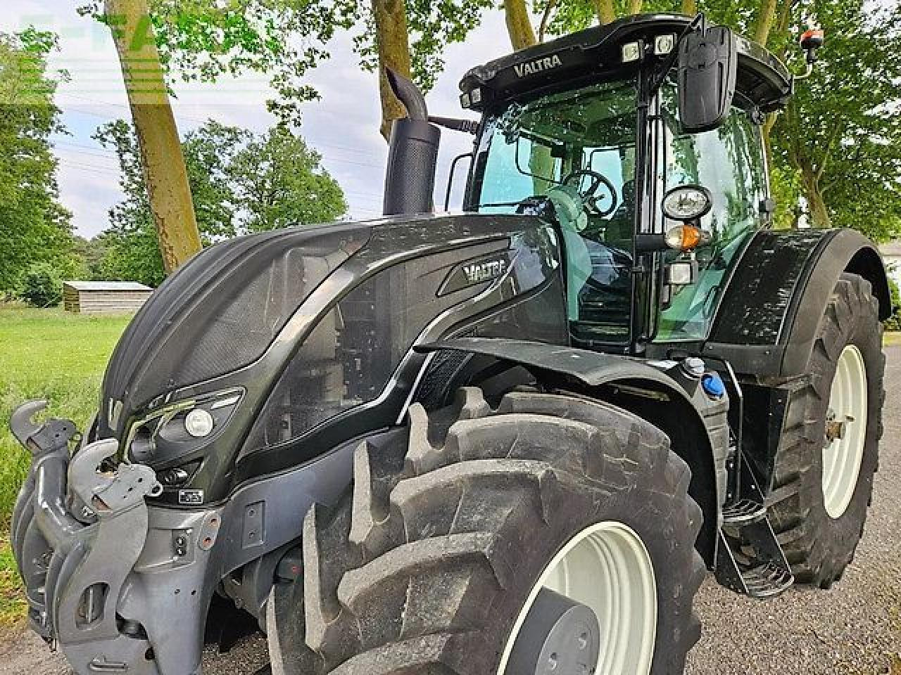 Valtra s394 smarttouch twintrac s274 s294 s324 s354 s374 fendt agco - Traktors: foto 3 Valtra s394 smarttouch twintrac s274 s294 s324 s354 s374 fendt agco - Traktors: foto 3