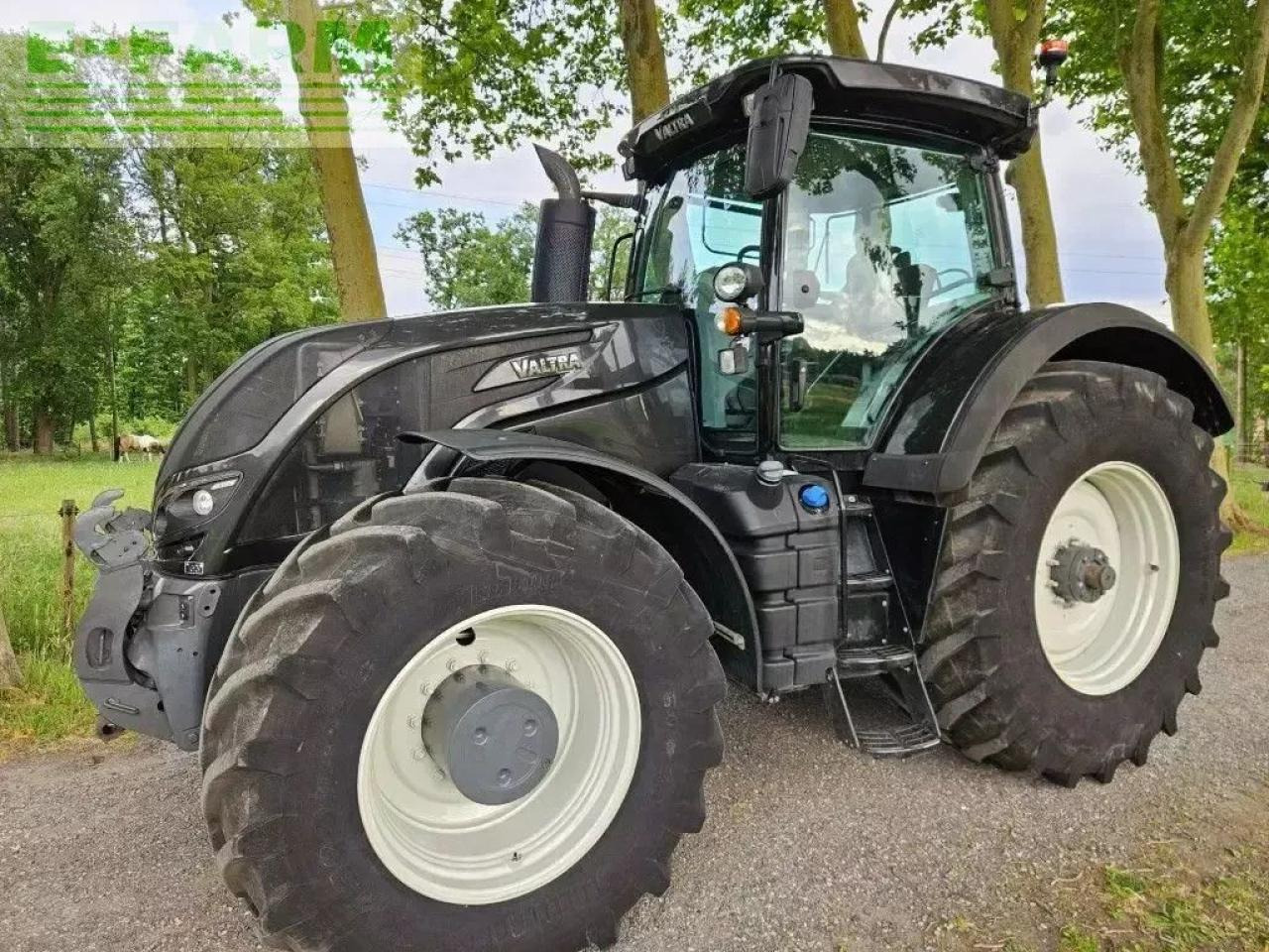 Valtra s394 smarttouch twintrac s274 s294 s324 s354 s374 fendt agco - Traktors: foto 2 Valtra s394 smarttouch twintrac s274 s294 s324 s354 s374 fendt agco - Traktors: foto 2