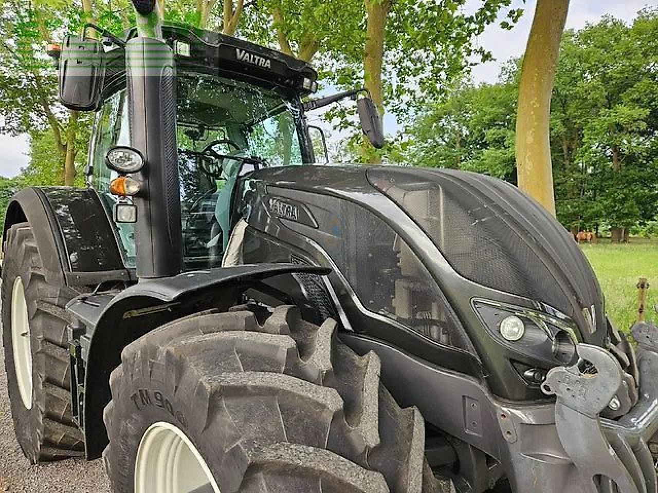 Valtra s394 smarttouch twintrac s274 s294 s324 s354 s374 fendt agco - Traktors: foto 4 Valtra s394 smarttouch twintrac s274 s294 s324 s354 s374 fendt agco - Traktors: foto 4