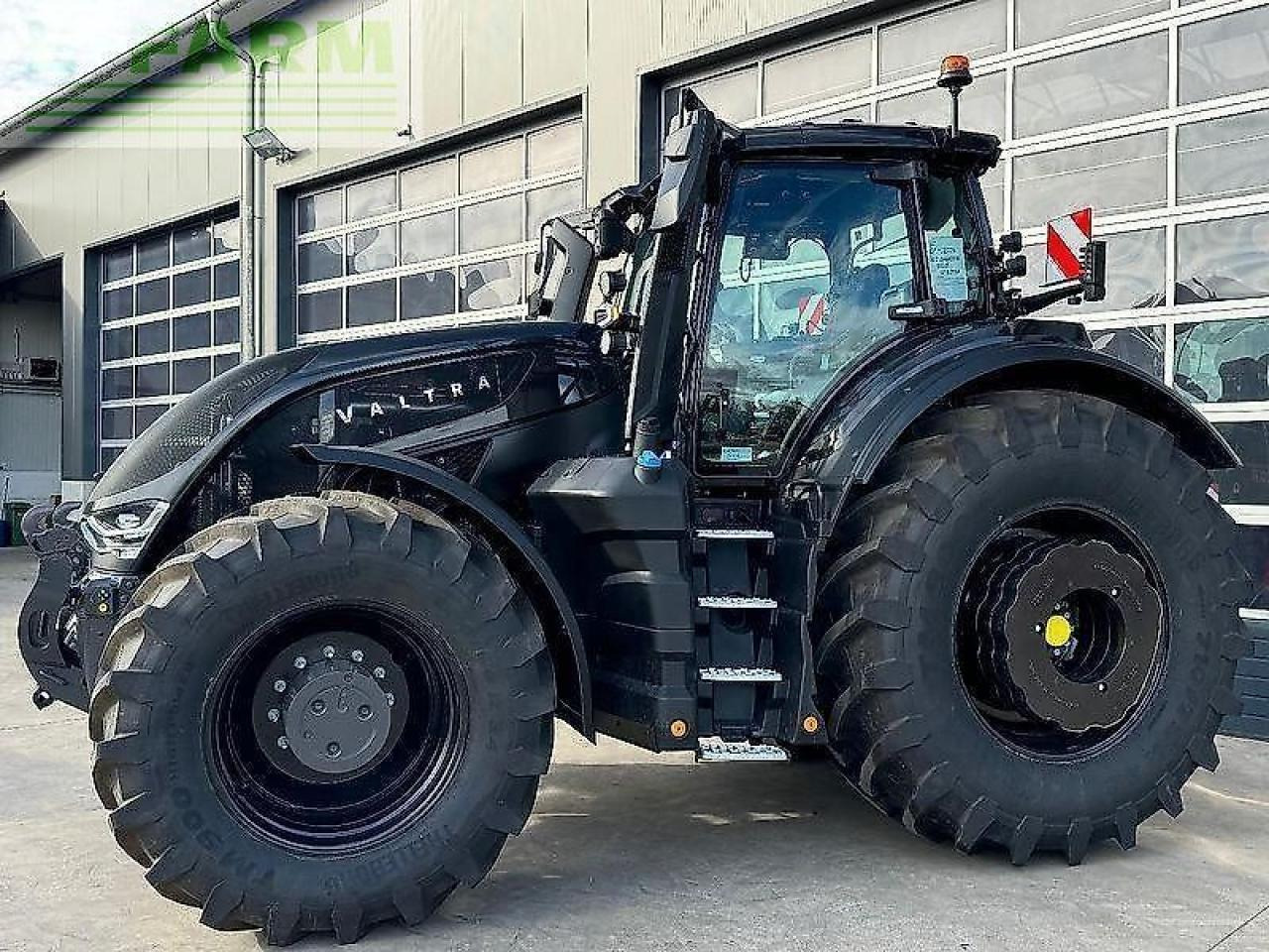 Valtra s396 unlimited - Traktors: foto 2 Valtra s396 unlimited - Traktors: foto 2
