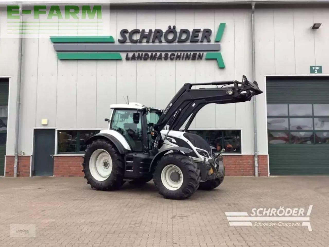 Valtra t 174 ed smarttouch | rtk | unlimited - Traktors: foto 1 Valtra t 174 ed smarttouch | rtk | unlimited - Traktors: foto 1