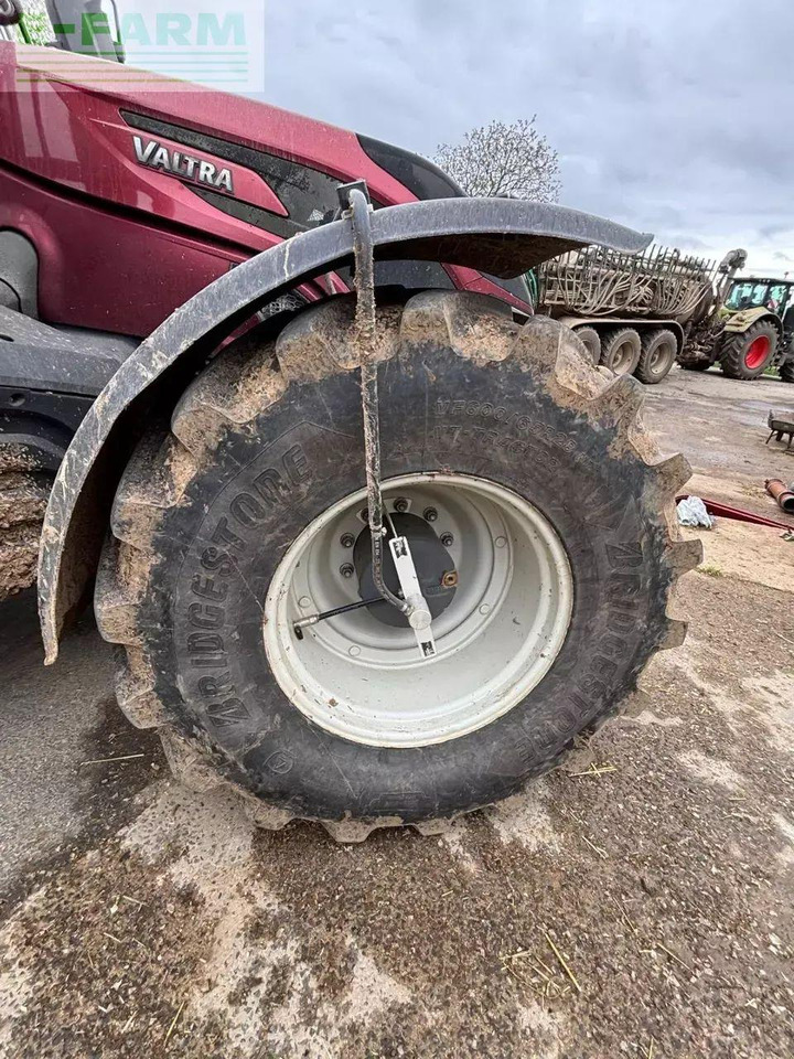 Valtra t 234 v smarttouch - Traktors: foto 5 Valtra t 234 v smarttouch - Traktors: foto 5