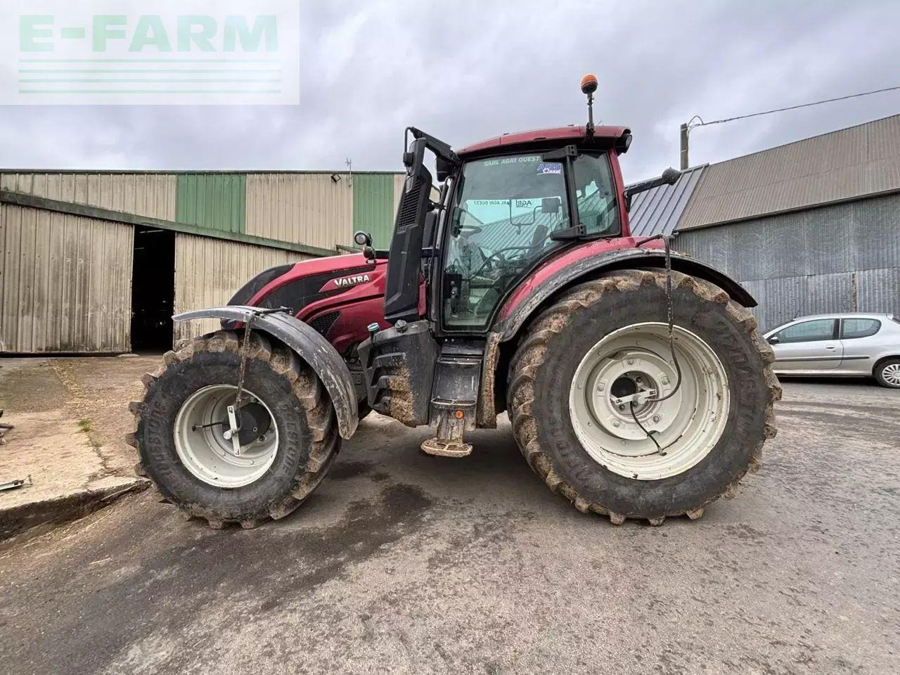 Valtra t 234 v smarttouch - Traktors: foto 1 Valtra t 234 v smarttouch - Traktors: foto 1