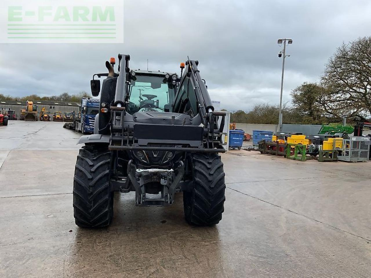 Valtra t174 active unlimited tractor (st25060) - Traktors: foto 4 Valtra t174 active unlimited tractor (st25060) - Traktors: foto 4