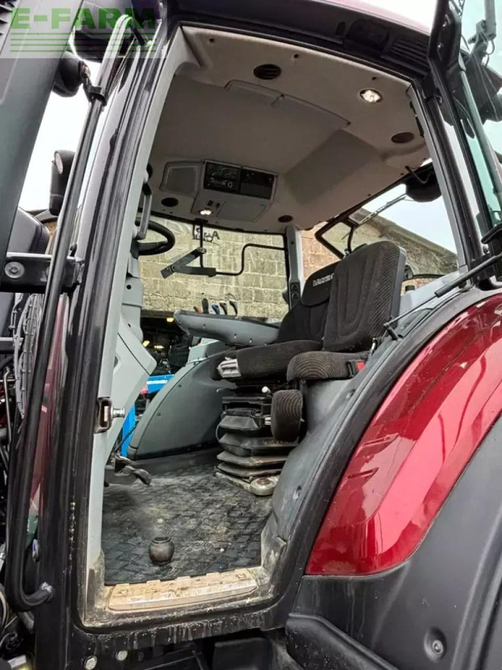 Valtra t174ea - Traktors: foto 4 Valtra t174ea - Traktors: foto 4