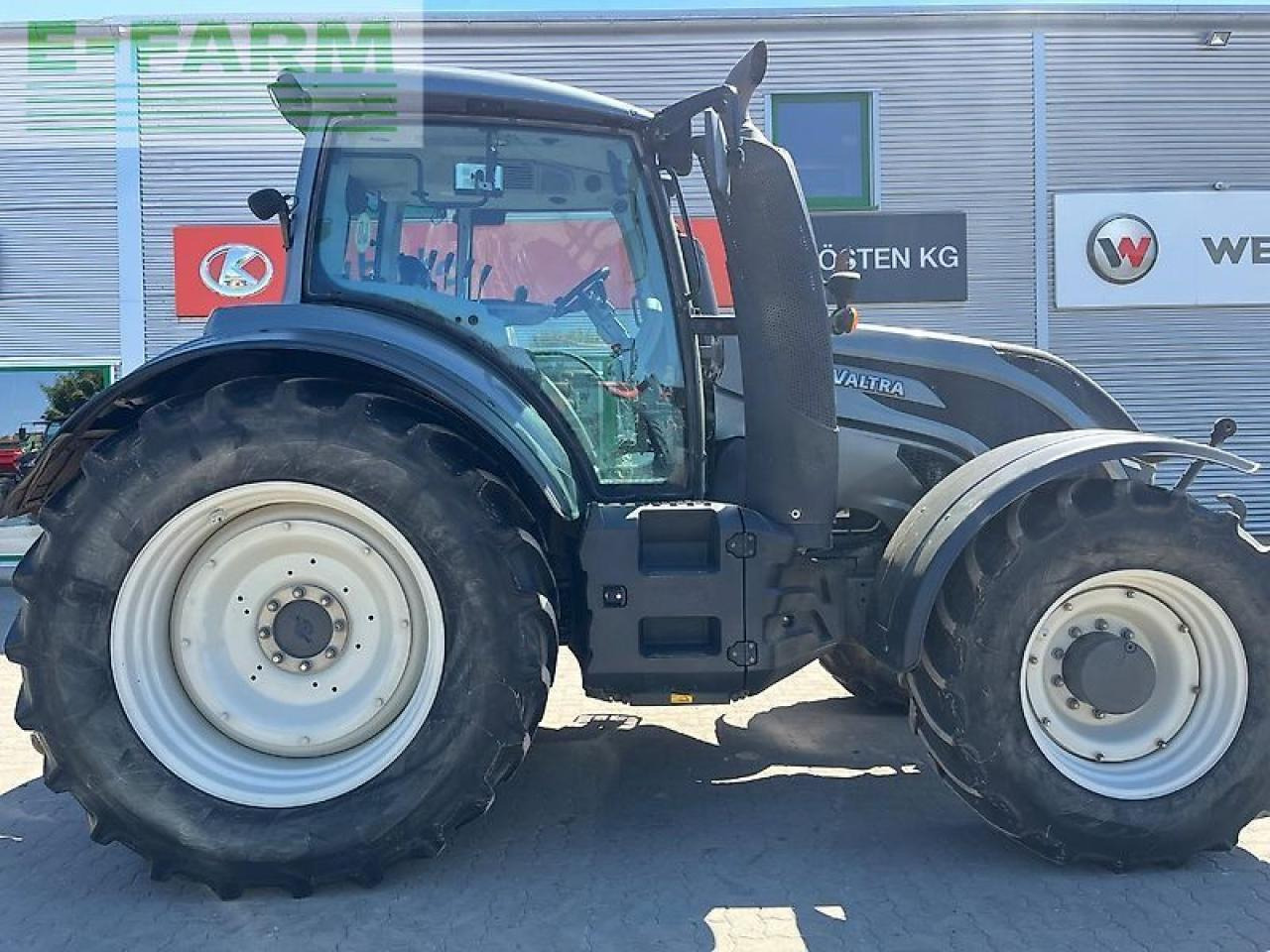 Valtra t174es - Traktors: foto 2 Valtra t174es - Traktors: foto 2
