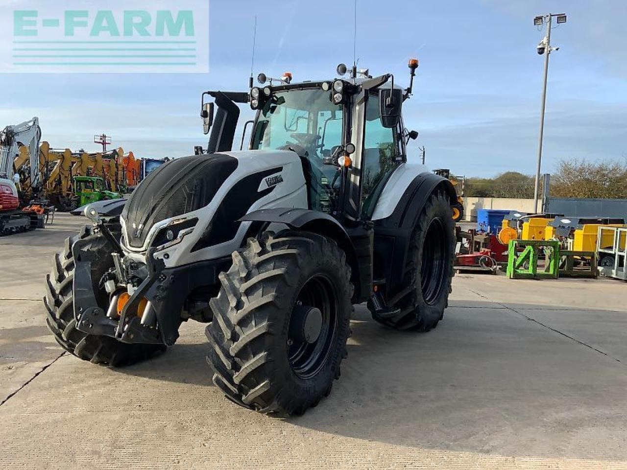 Valtra t195 versu unlimited tractor (st25161) Versu - Traktors: foto 4 Valtra t195 versu unlimited tractor (st25161) Versu - Traktors: foto 4