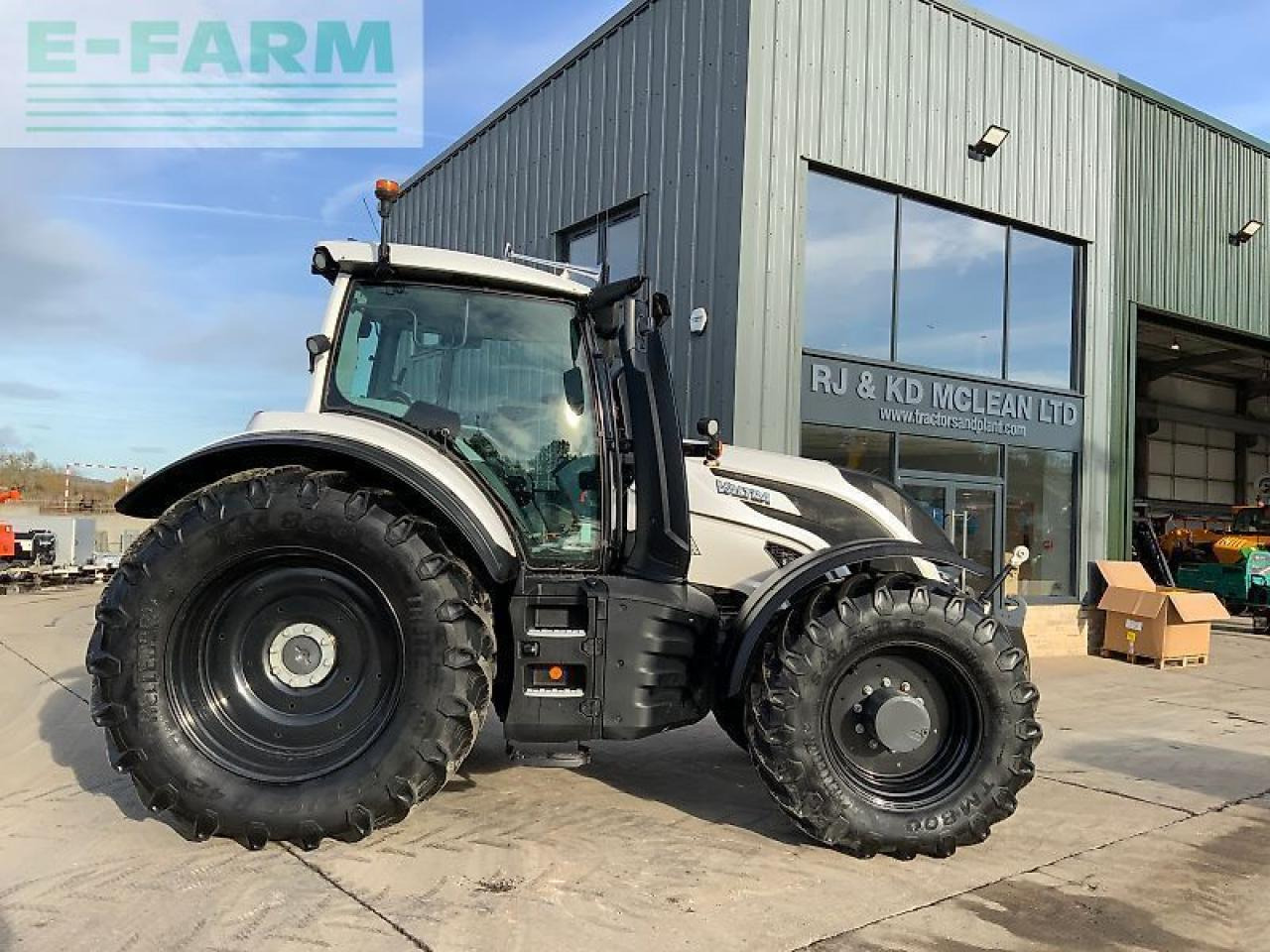 Valtra t195 versu unlimited tractor (st25161) Versu - Traktors: foto 1 Valtra t195 versu unlimited tractor (st25161) Versu - Traktors: foto 1