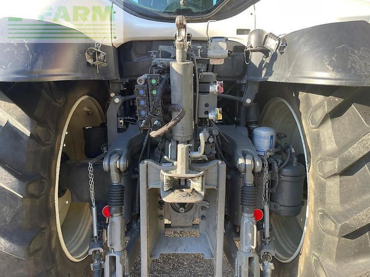 Valtra t215 direct Direct - Traktors: foto 4 Valtra t215 direct Direct - Traktors: foto 4