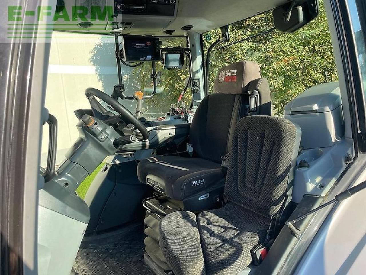 Valtra t215 direct Direct - Traktors: foto 5 Valtra t215 direct Direct - Traktors: foto 5