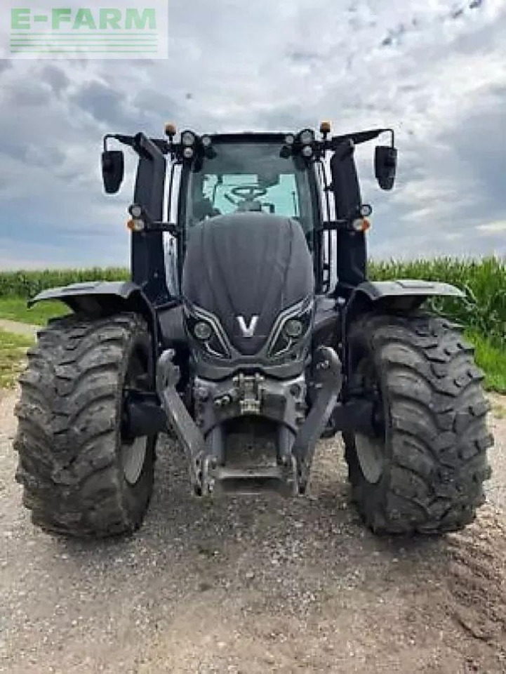 Valtra t234 versu Versu - Traktors: foto 5 Valtra t234 versu Versu - Traktors: foto 5