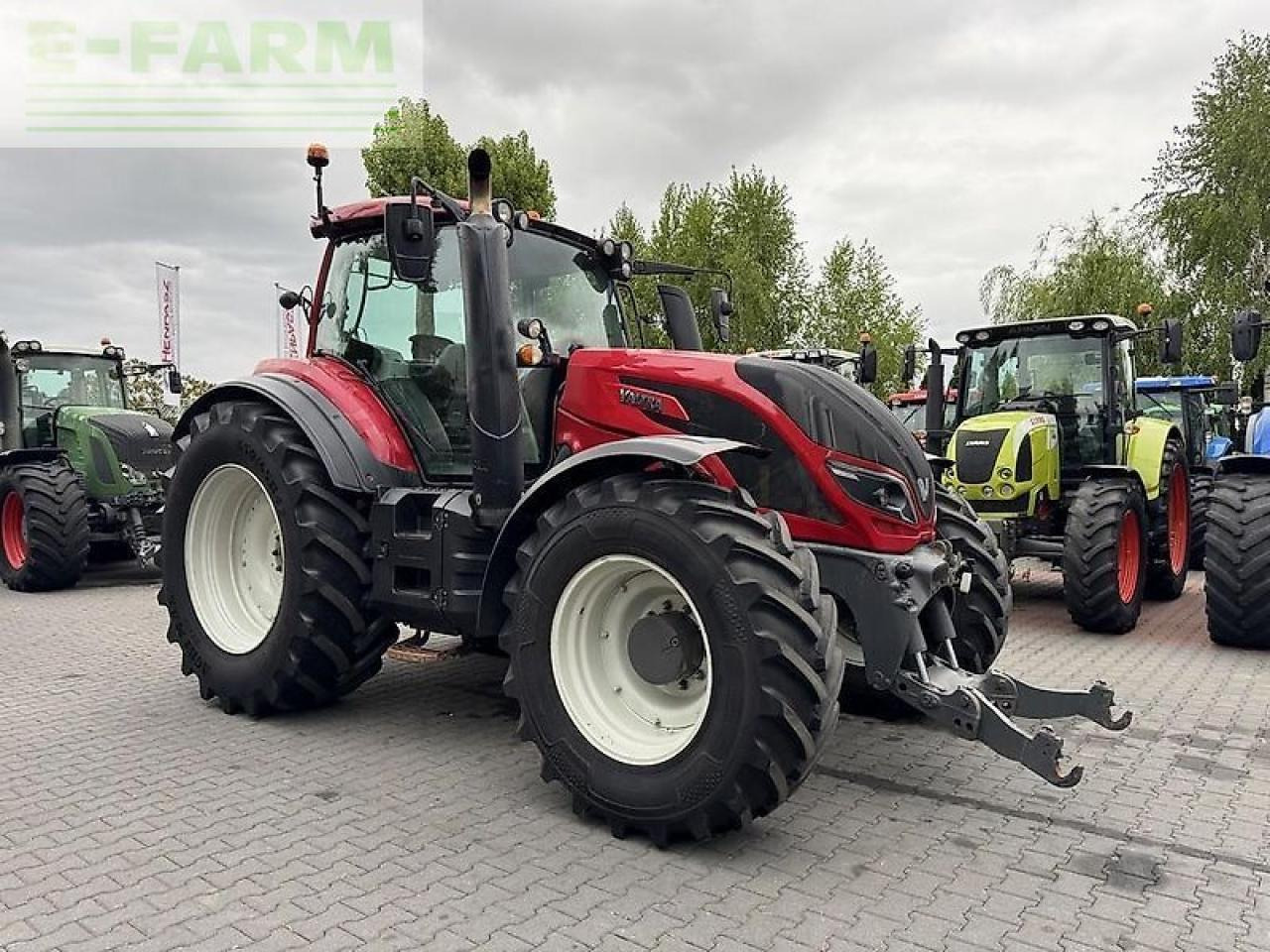 Valtra t234 versu Versu - Traktors: foto 4 Valtra t234 versu Versu - Traktors: foto 4