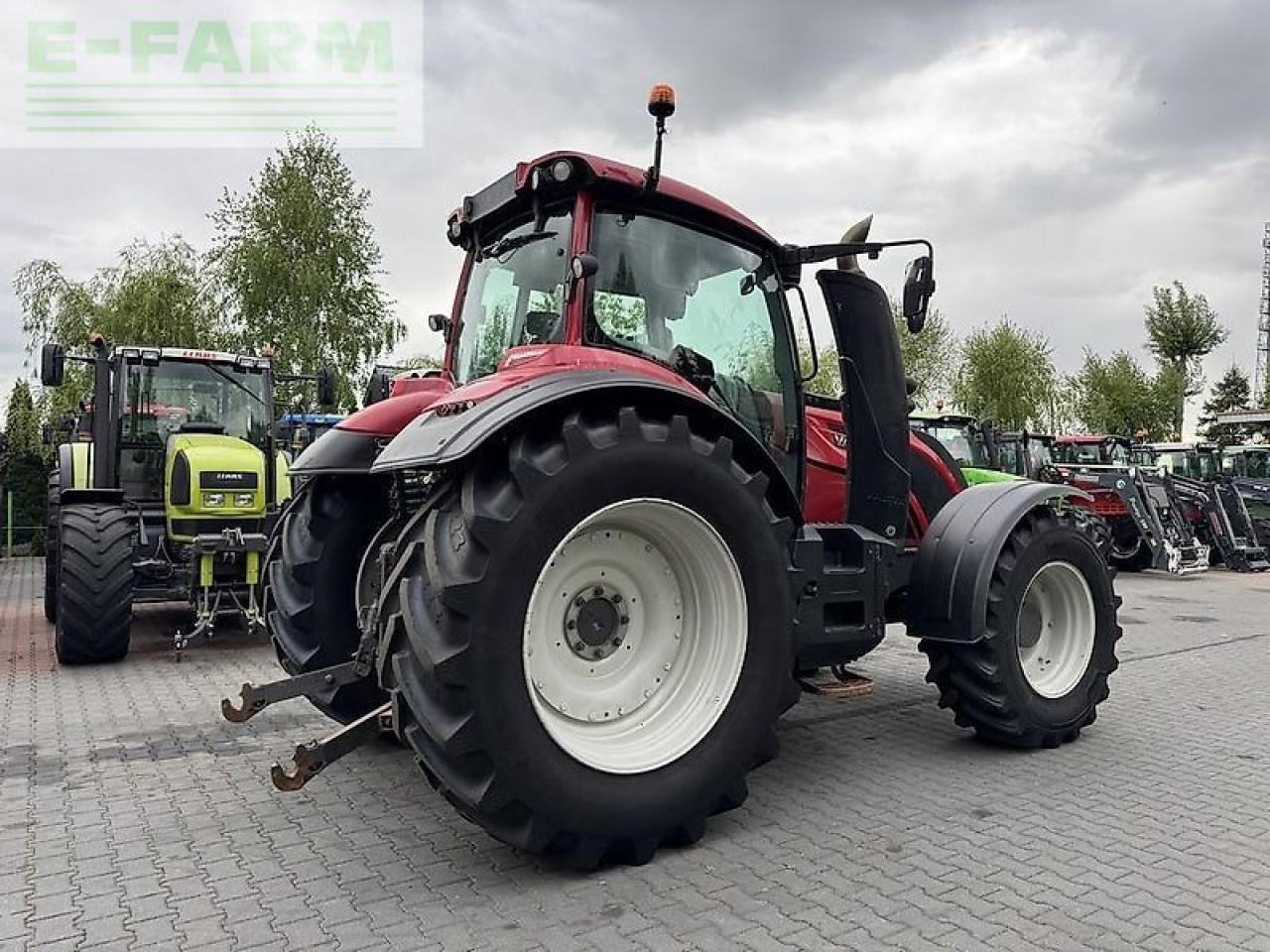 Valtra t234 versu Versu - Traktors: foto 5 Valtra t234 versu Versu - Traktors: foto 5