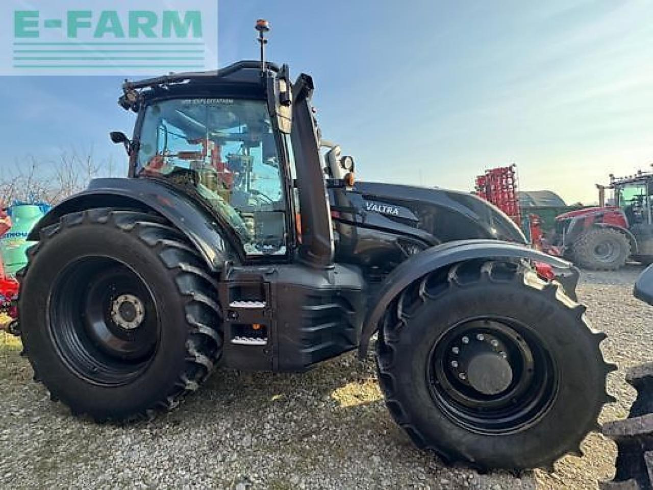 Valtra t235 diect Direct - Traktors: foto 3 Valtra t235 diect Direct - Traktors: foto 3
