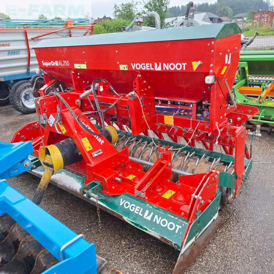 Vogel&Noot Kreiselegge - Augsnes apstrādes tehnika: foto 1 Vogel&Noot Kreiselegge - Augsnes apstrādes tehnika: foto 1