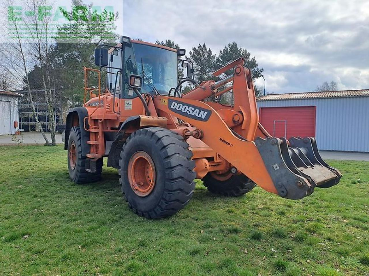 Volvo - Mini-ekskavators: foto 2 Volvo - Mini-ekskavators: foto 2