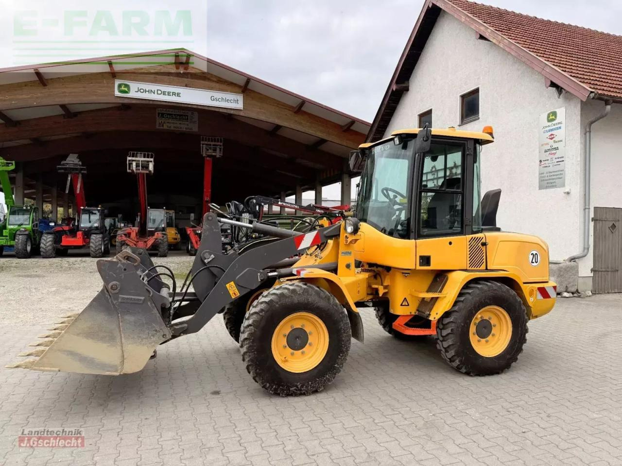 Volvo l30 g top - Mini-ekskavators: foto 3 Volvo l30 g top - Mini-ekskavators: foto 3
