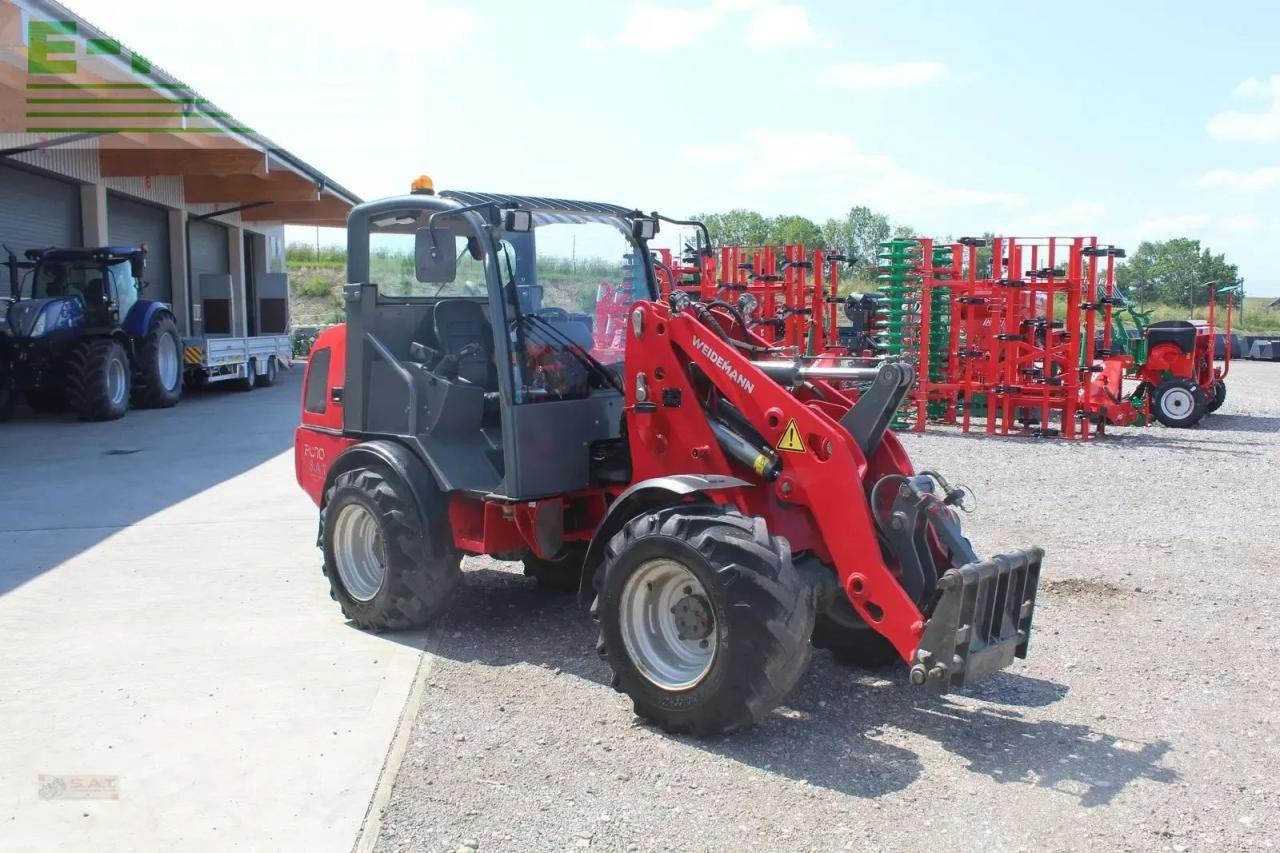 Weidemann 2070 cx 50 - Riteņu iekrāvējs: foto 5 Weidemann 2070 cx 50 - Riteņu iekrāvējs: foto 5
