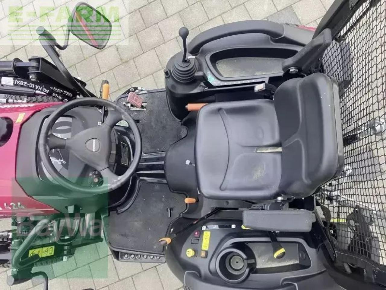 Yanmar kg- sa424 - Traktors: foto 4 Yanmar kg- sa424 - Traktors: foto 4