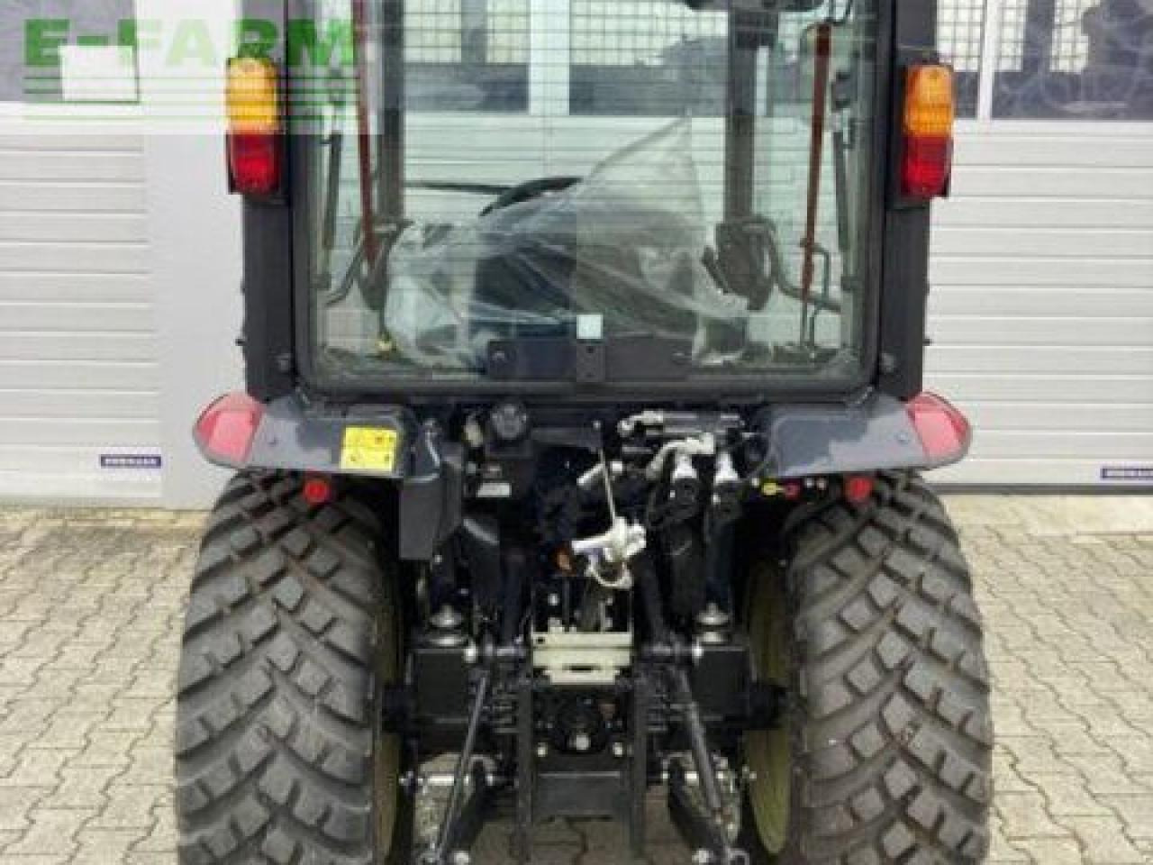 Yanmar yt235 mit kabine yanmar trakto - Traktors: foto 3 Yanmar yt235 mit kabine yanmar trakto - Traktors: foto 3