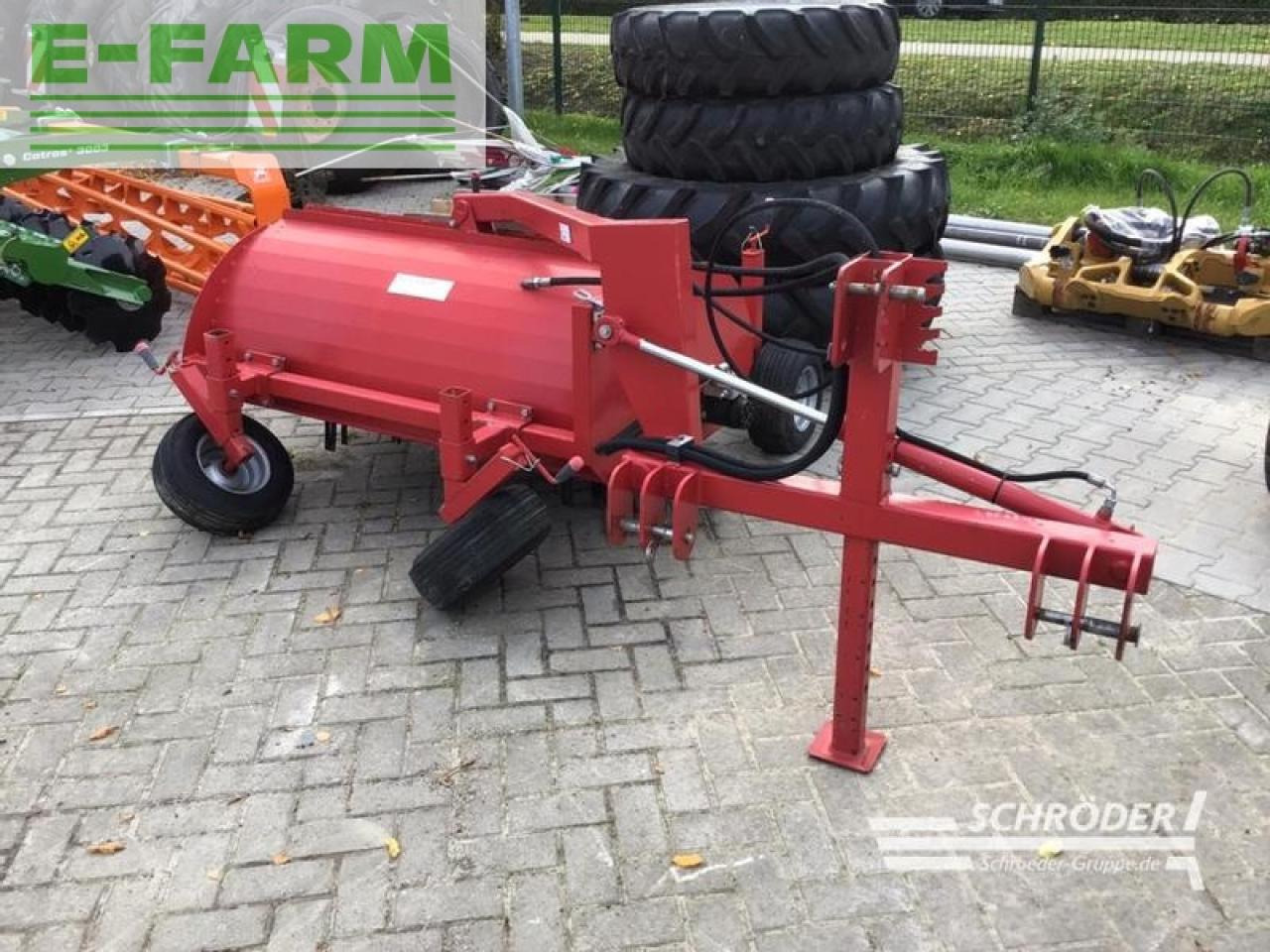 Erdbeerentranker - Biešu kombains: foto 2 Erdbeerentranker - Biešu kombains: foto 2