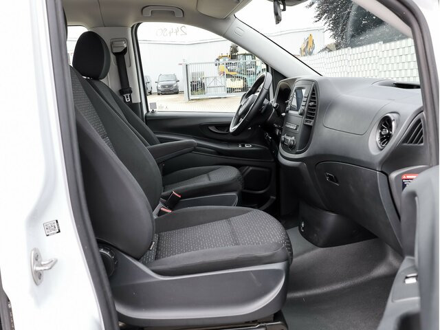 MERCEDES-BENZ Vito 114 TourerPro,lang,Automatik,8Sitze,Kamera - Citas iekārtas: foto 3 MERCEDES-BENZ Vito 114 TourerPro,lang,Automatik,8Sitze,Kamera - Citas iekārtas: foto 3