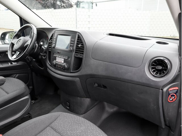 MERCEDES-BENZ Vito 114 TourerPro,lang,Automatik,8Sitze,Navi - Citas iekārtas: foto 4 MERCEDES-BENZ Vito 114 TourerPro,lang,Automatik,8Sitze,Navi - Citas iekārtas: foto 4