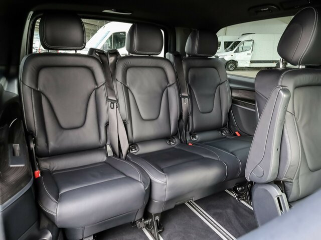 MERCEDES-BENZ EQV 300 Avantgarde,lang,7Sitze,2xSchiebetür,LED... - Pasažieru furgons, Elektriskais furgons: foto 3 MERCEDES-BENZ EQV 300 Avantgarde,lang,7Sitze,2xSchiebetür,LED... - Pasažieru furgons, Elektriskais furgons: foto 3