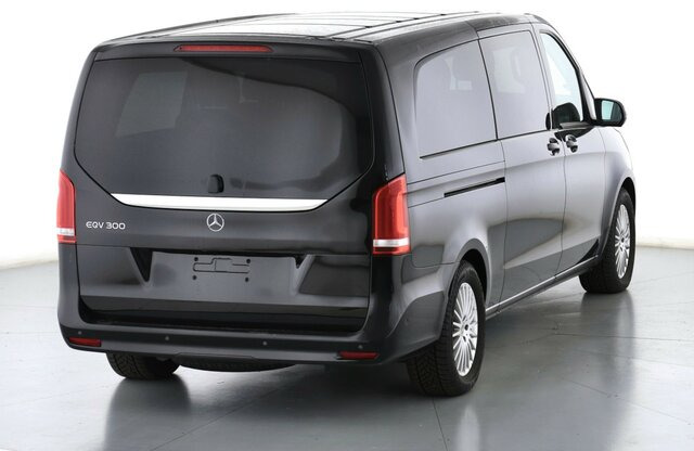 Mikroautobuss, Elektroautobuss MERCEDES-BENZ EQV 300 Extralang,8Sitze,2elektr.Schiebetür,LED: foto 13