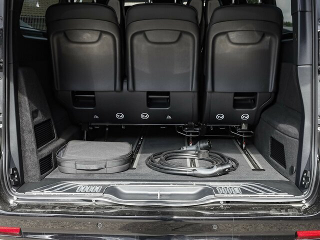 Pasažieru furgons, Elektriskais furgons MERCEDES-BENZ EQV 300 Extralang,Avantgarde,8Sitze,2xelektr.Tür: foto 26