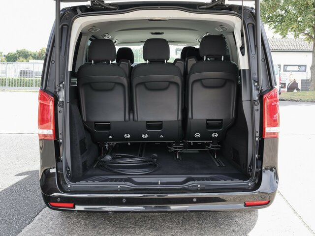 MERCEDES-BENZ EQV 300 lang,7Sitze,2xKlima,2xSchiebetür el.,LED... - Pasažieru furgons, Elektriskais furgons: foto 2 MERCEDES-BENZ EQV 300 lang,7Sitze,2xKlima,2xSchiebetür el.,LED... - Pasažieru furgons, Elektriskais furgons: foto 2