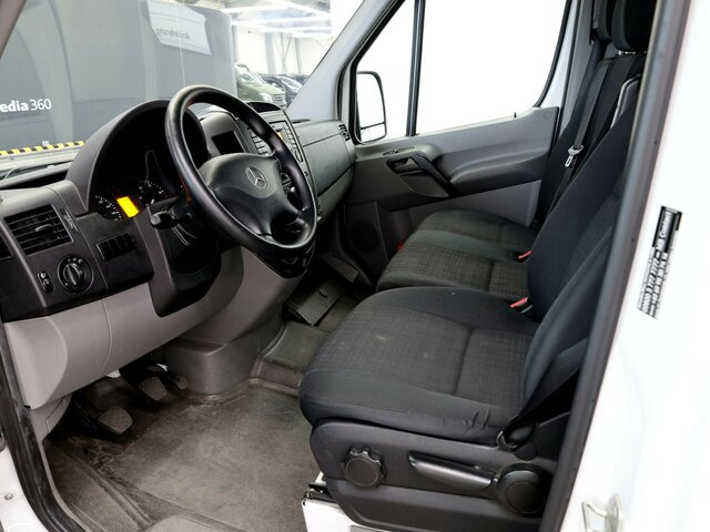 MERCEDES-BENZ Sprinter 214 CDI DOKA Pritsche,Klima,EURO6 - Automašīna ar kravas platformu, Kravas-pasažieru furgons: foto 2 MERCEDES-BENZ Sprinter 214 CDI DOKA Pritsche,Klima,EURO6 - Automašīna ar kravas platformu, Kravas-pasažieru furgons: foto 2