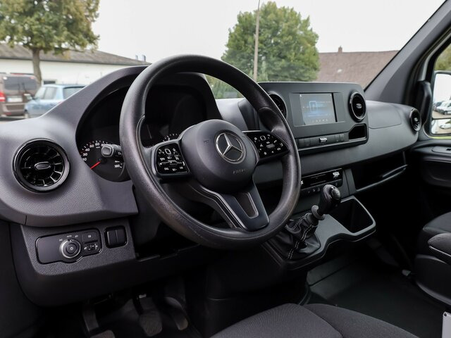 MERCEDES-BENZ Sprinter 314 CDI DOKA,Allrad,Standheizung... - Automašīna ar kravas platformu, Kravas-pasažieru furgons: foto 4 MERCEDES-BENZ Sprinter 314 CDI DOKA,Allrad,Standheizung... - Automašīna ar kravas platformu, Kravas-pasažieru furgons: foto 4
