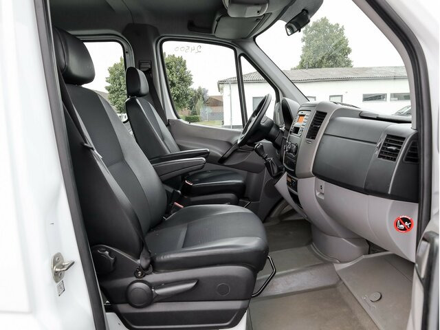 MERCEDES-BENZ Sprinter 316CDI DOKA,Allrad,Klima,AHK,TCO... - Automašīna ar kravas platformu, Kravas-pasažieru furgons: foto 2 MERCEDES-BENZ Sprinter 316CDI DOKA,Allrad,Klima,AHK,TCO... - Automašīna ar kravas platformu, Kravas-pasažieru furgons: foto 2