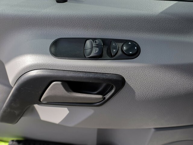 Automašīna ar kravas platformu, Kravas-pasažieru furgons MERCEDES-BENZ Sprinter 316CDI DOKA,Allrad,Klima,Standhzg....: foto 7