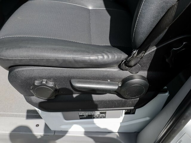 Automašīna ar kravas platformu, Kravas-pasažieru furgons MERCEDES-BENZ Sprinter 316CDI DOKA,Allrad,Klima,Standhzg....: foto 6