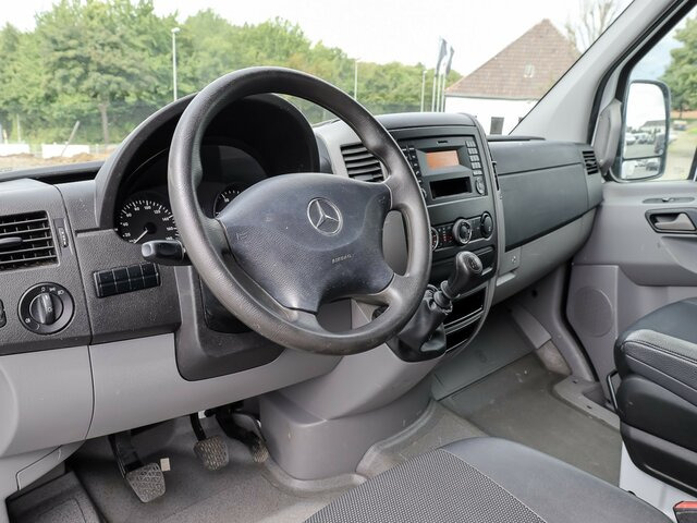 MERCEDES-BENZ Sprinter 316CDI DOKA,Allrad,Klima - Automašīna ar kravas platformu, Kravas-pasažieru furgons: foto 4 MERCEDES-BENZ Sprinter 316CDI DOKA,Allrad,Klima - Automašīna ar kravas platformu, Kravas-pasažieru furgons: foto 4