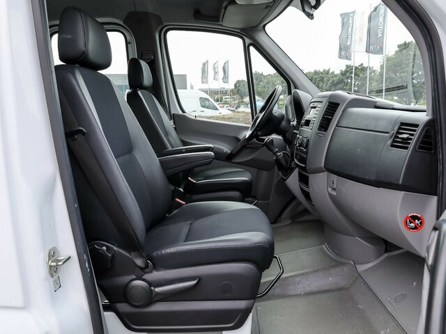 MERCEDES-BENZ Sprinter 316CDI DOKA,Allrad,Klima - Automašīna ar kravas platformu, Kravas-pasažieru furgons: foto 2 MERCEDES-BENZ Sprinter 316CDI DOKA,Allrad,Klima - Automašīna ar kravas platformu, Kravas-pasažieru furgons: foto 2