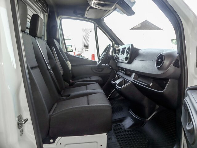 MERCEDES-BENZ Sprinter 317 CDI,3665mm,Automatik,Kamera - Kravas mikroautobuss: foto 2 MERCEDES-BENZ Sprinter 317 CDI,3665mm,Automatik,Kamera - Kravas mikroautobuss: foto 2