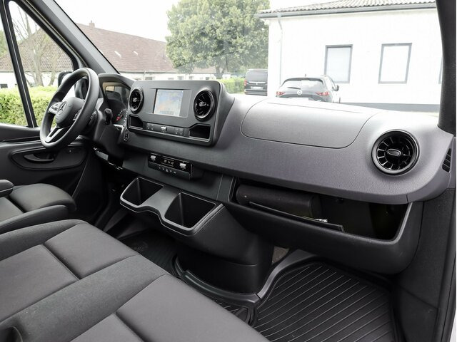 MERCEDES-BENZ Sprinter 317 CDI,3665mm,Automatik,Kamera - Kravas mikroautobuss: foto 4 MERCEDES-BENZ Sprinter 317 CDI,3665mm,Automatik,Kamera - Kravas mikroautobuss: foto 4