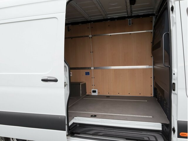 MERCEDES-BENZ Sprinter 317 CDI,3665mm,Automatik,Kamera - Kravas mikroautobuss: foto 2 MERCEDES-BENZ Sprinter 317 CDI,3665mm,Automatik,Kamera - Kravas mikroautobuss: foto 2