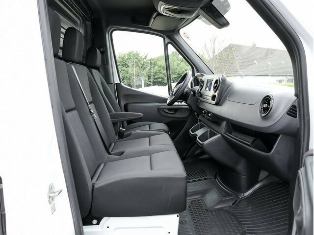 MERCEDES-BENZ Sprinter 317 CDI,3665mm,Automatik,Kamera - Kravas mikroautobuss: foto 3 MERCEDES-BENZ Sprinter 317 CDI,3665mm,Automatik,Kamera - Kravas mikroautobuss: foto 3