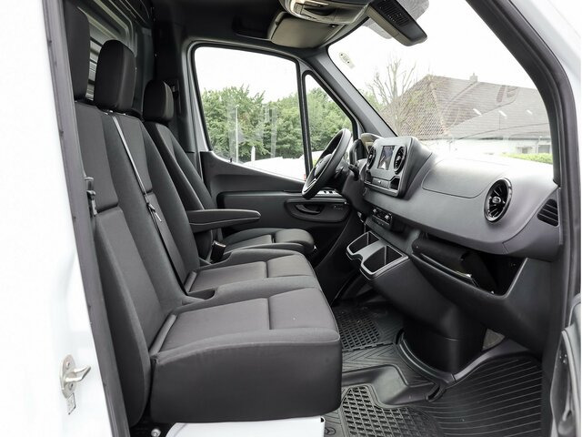 MERCEDES-BENZ Sprinter 317 CDI,3665mm,Automatik,Kamera - Kravas mikroautobuss: foto 3 MERCEDES-BENZ Sprinter 317 CDI,3665mm,Automatik,Kamera - Kravas mikroautobuss: foto 3