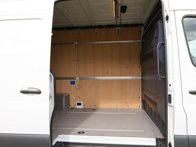 MERCEDES-BENZ Sprinter 317 CDI Kasten,L2H2,MBUX,Kamera - Kravas mikroautobuss: foto 2 MERCEDES-BENZ Sprinter 317 CDI Kasten,L2H2,MBUX,Kamera - Kravas mikroautobuss: foto 2